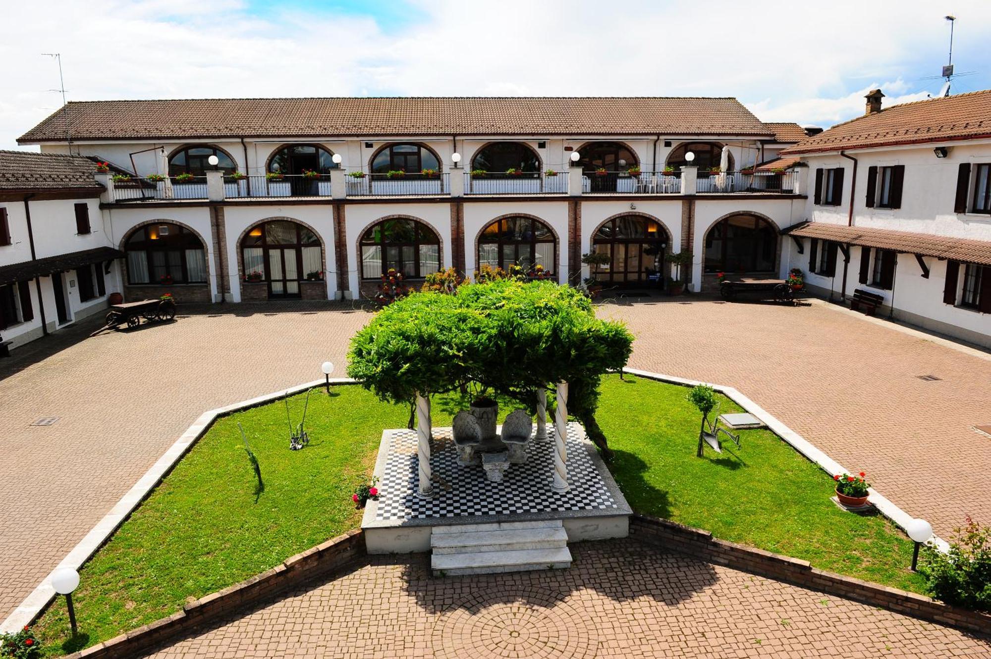 Il Carrettino Country Hotel Tortona Exterior foto
